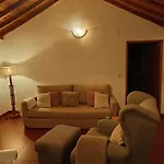 Apartamento Casa De Lá Urzelina